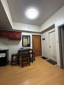 2 Br MARQUINTON CONDO FOR SALE on Carousell