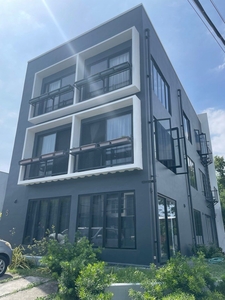 2BR house for rent in Don Bosco Village Betterliving Parañaque City - big dogs not allowed on Carousell