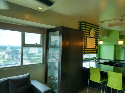 2BR with Parking FOR SALE at Gateway Garden Ridge Mandaluyong - For Rent / For Lease / Metro Manila / Interior Designed / Condominiums / RFO Unit / NCR / Fully Furnished / Real Estate Investment PH / Ready For Occupancy / Clean Title / MrBGC on Carousell