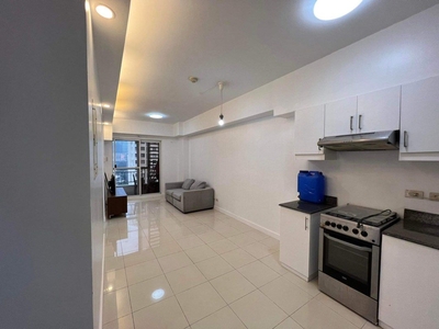 3 Bedroom and 2 Bathroom Condo unit in San Juan FOR RENT on Carousell