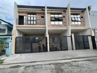 3 bedrooms townhouse for sale in cainta vista verde village near marcos highway and ortigas avenue on Carousell