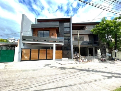 3 STOREY HIGH CEILING HOUSE AND LOT FOR SALE IN BETTER LIVING PARANAQUE on Carousell