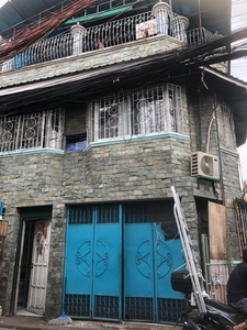 3 storey House and lot for sale tondo manila on Carousell