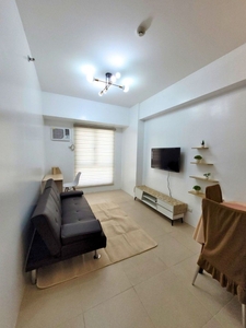 36sqm Fully Furnished Condo For RENT 20th floor @ Vertis North Trinoma Edsa Quezon City on Carousell