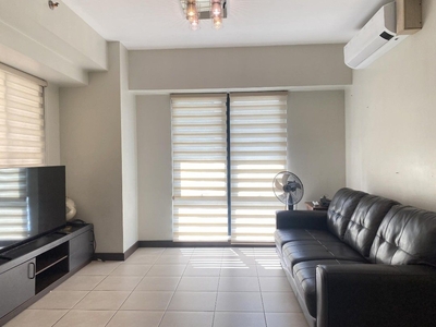 3BR with Parking For Rent on Carousell