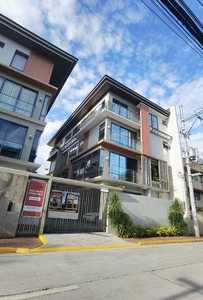 4 Bedrooms 3 Parking Slot Spacious Townhouse For SALE in Paco Manila Near Robinsons Otis Manila on Carousell