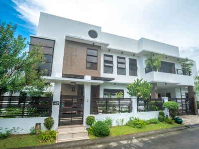 NSHA BF Homes RUSH SALE 5 Bedroom BF Homes 481 SQM House and Lot FOR SALE Modern 5BR Prime Exclusive Subdivision Paranaque House and Lot near Agelor Bayanihan Village HEVA Tahanan Village EVS EVA Multinational Village on Carousell