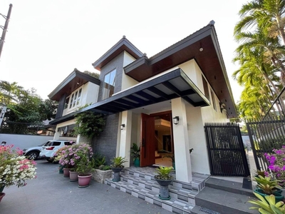 5-Bedroom House and Lot with Pool for Sale in Ayala