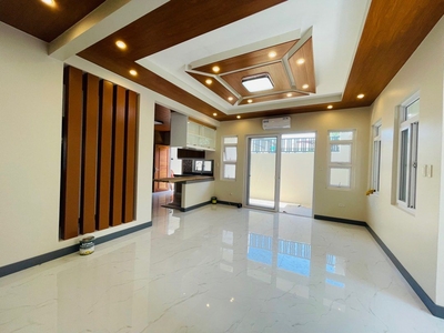 6 Bedroom For Sale House with Pool in Greenwoods Exec Vill Pasig on Carousell