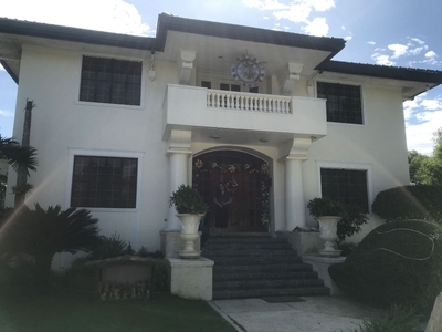 6 bedrooms House and Lot for sale in Dasmariñas on Carousell