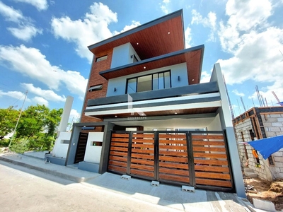 6BR Modern House for sale in Pasig Greenwoods near Ortigas BGC Taguig Makati compare BF Homes Merville Better Living Parañaque on Carousell