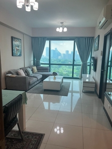 8 Forbestown BGC Condominium umit 2bedroom furnished with balcony GOLF COURSE VIEW for rent on Carousell