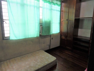 Apartment Sharing (Small) Room for Rent in San Antonio Makati City on Carousell