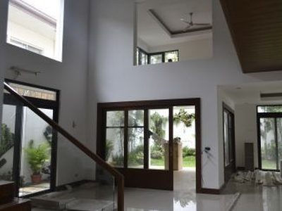 Beautiful House for Sale Forbes Park Makati on Carousell