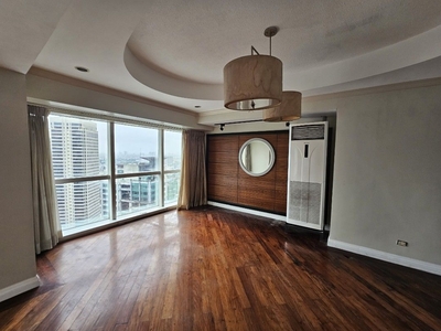 ✨️BIG CUT 4BR IN FRASER PLACE MAKATI FOR SALE✨️ on Carousell