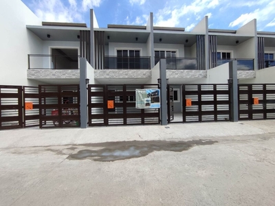BRAND NEW (2) STOREY TOWN HOUSE FOR SALE WITH 1CAR GARAGE IN PARAÑAQUE on Carousell