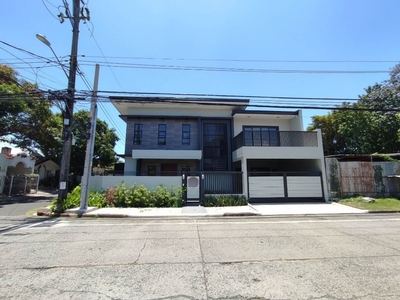 BRAND-NEW TWO STOREY CORNER HOUSE AND LOT FOR SALE WITH 2CAR GARAGE IN LAS PIÑAS on Carousell