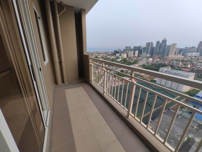 Brixton place 2bedroom 53sqm Corner Unit for Rent in Pasig Kapitolyo near BGC Uptown on Carousell