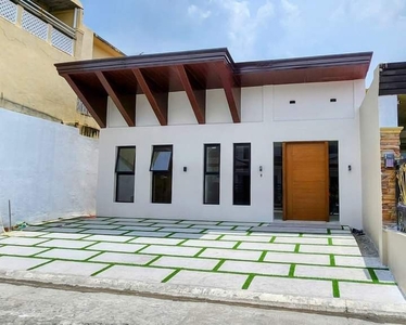 BUNGALOW HOUSE FOR SALE
IN BF HOMES LAS PIÑAS CITY
ADDRESS :
BFTHAI