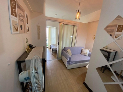Celandine Condo For Rent with Parking on Carousell