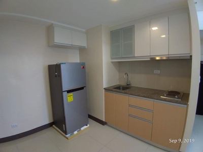 Condo For Sale in BGC Mckinley Hills near 5th Avenue Venice Grand Canal on Carousell