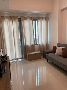 FOR LEASE: BRISTOL AT PARKWAY PLACE 1 BR FURNISHED GARDEN UNIT on Carousell