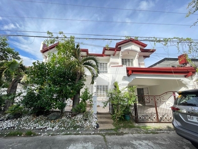 For Lease renovated and Semi-Furnished two (2) Storey House & Lot in BF Homes Parañaque on Carousell