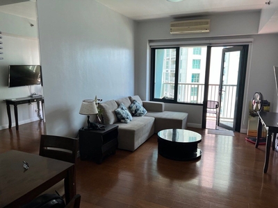 For rent: 1 BR One Rockwell East on Carousell