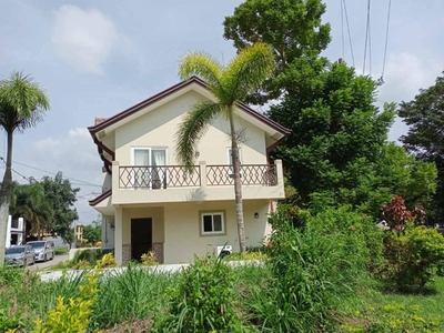 FOR RENT!!! 3 bedroom CORNER House and Lot in Silang