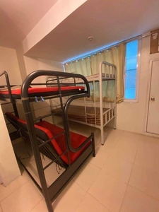 For Rent at University Tower P Noval on Carousell