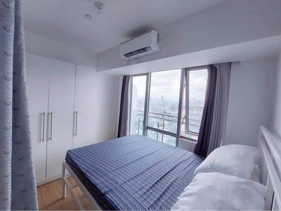 FOR RENT CONDO IN ACQUA MANDALUYONG on Carousell
