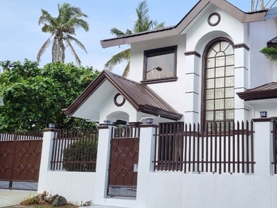 FOR RENT HOUSE AND LOT IN TAGAYTAY on Carousell