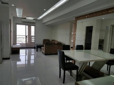 for rent tandem unit la verti residences nr adventist medical center and makati medical center on Carousell