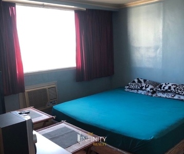For Sale 1 Bedroom in Makati Palace on Carousell