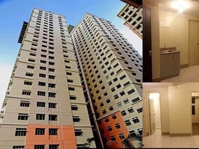 For sale 2 Bedroom Condo Unit on Carousell