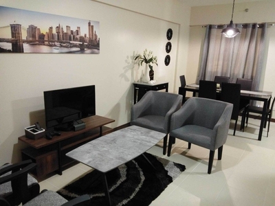 For Sale: 2BR with parking in Acacia Estates Taguig on Carousell