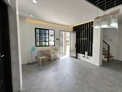 For Sale 3BR House and Lot in Deparo Caloocan Metro Manila on Carousell