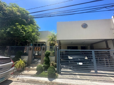 For Sale : 3BR in BF Homes Parañaque | DtP6dY-MW on Carousell