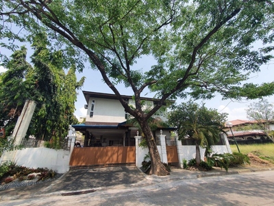 For Sale: Ayala Alabang Village Muntinlupa House and Lot on Carousell