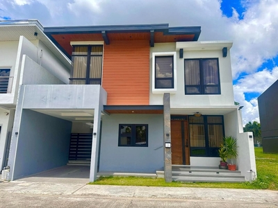 FOR SALE ELAGANT HOUSE AND LOT IN PAMPANGA NEAR CLARK AND FRIENDSHIP on Carousell