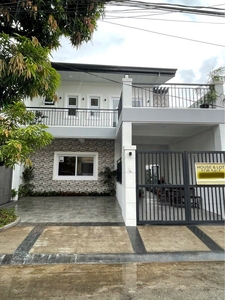 For sale house and lot in greenwoods pasig on Carousell