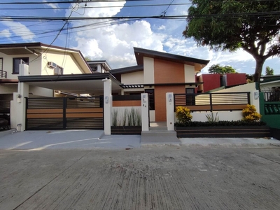 FOR SALE MODERN DESIGN BUNGALOW HOUSE AND LOT IN BF RESORT LAS PIÑAS on Carousell