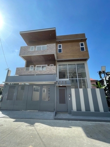 For sale modern house and lot in greenwoods pasig on Carousell