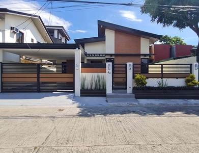 For Sale New Bungalow House BF Resort Las Pinas City nr Southville International School on Carousell