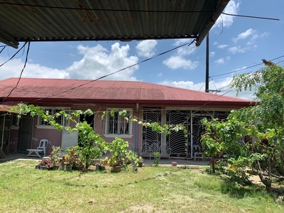 FOR SALE - OUR PRE-LOVED HOUSE on Carousell