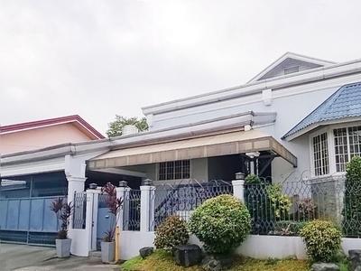 RUSH For Sale : Spacious Home in Filinvest Homes East