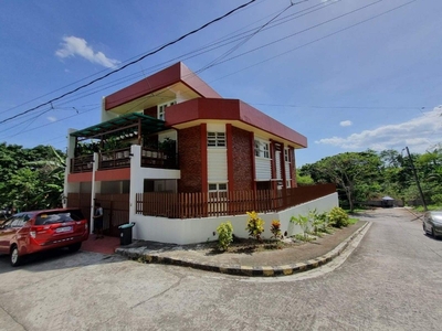 For Sale: Summerhill Antipolo 2 Houses in 1 Lot on Carousell