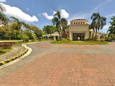 For sale: Vacant Lot at STONECREST SAN PEDRO close to entrance gate on Carousell