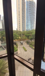 For Sale:2BR Unit at The Icon Residences
