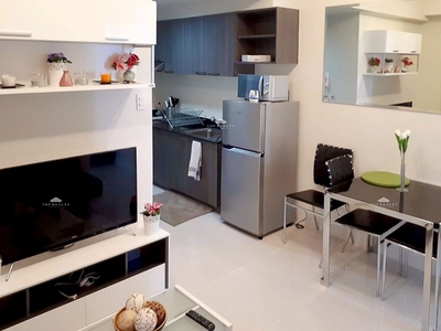 Fully furnished 1 Bedroom 1BR Condo for Sale in Pasig City at The Currency on Carousell